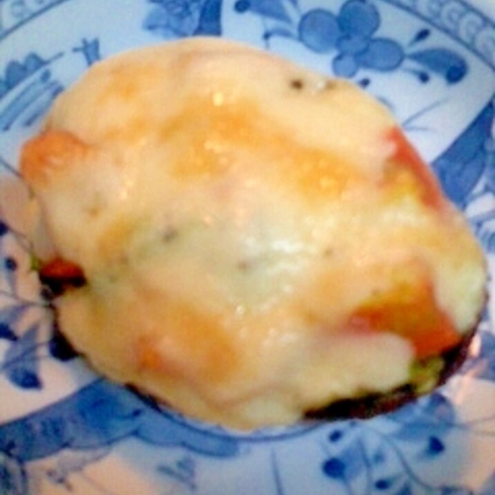 アボカドのチーズ焼き